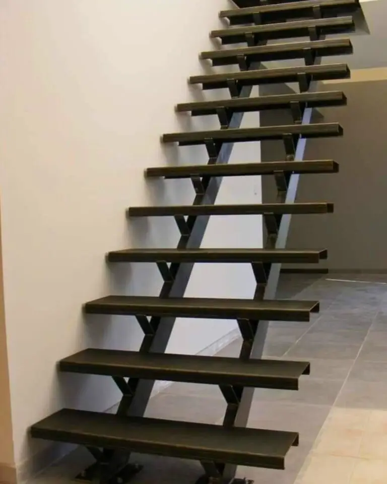 Escalera tipo avión